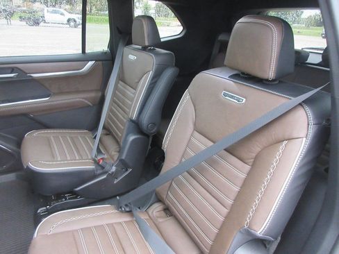 New 2026 GMC Acadia Denali Ultimate image 14