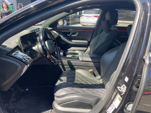 Certified 2023 Mercedes-Benz S 580e 4MATIC Sedan image 6