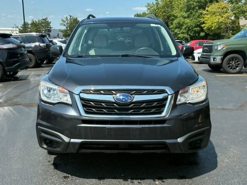 Used 2017 Subaru Forester 2.5i w/ Alloy Wheel Package AWD/4WD image 2