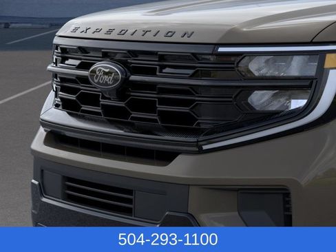 New 2026 Ford Expedition Max Platinum w/ Stealth Appearance Package AWD/4WD image 19