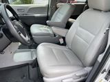 Used 2020 Toyota Sienna L image 6