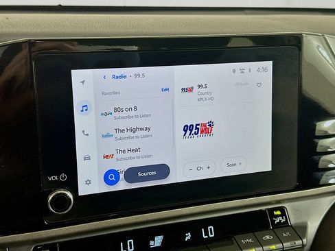 Used 2026 Toyota Camry LE FWD image 21