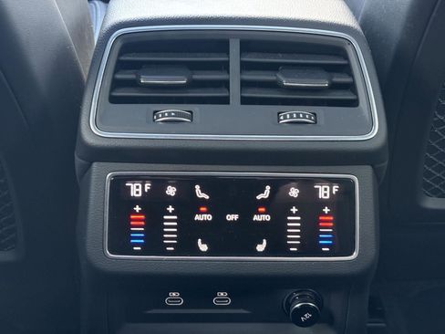 Used 2022 Audi S6 Premium Plus AWD/4WD image 33