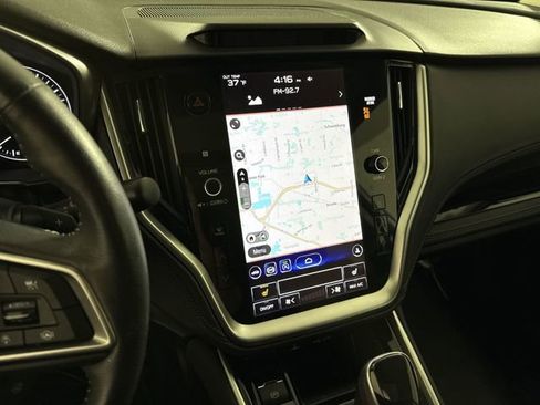 Used 2020 Subaru Outback Limited image 6