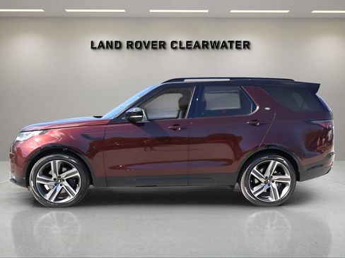Used 2026 Land Rover Discovery Limited Edition AWD/4WD image 2
