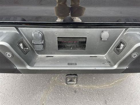 Certified 2023 Ford F150 Lariat AWD/4WD image 6
