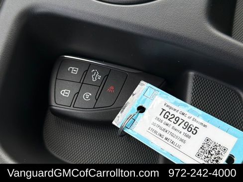 New 2026 GMC Sierra 1500 Elevation image 29