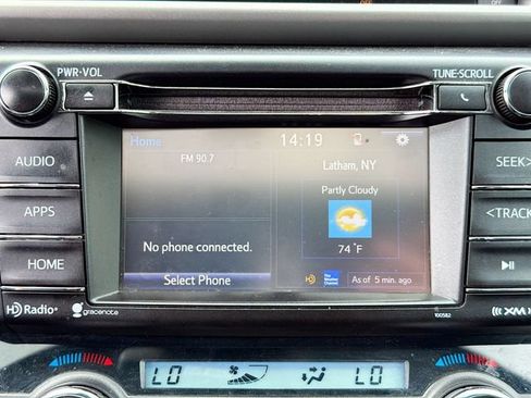 Used 2017 Toyota RAV4 XLE w/ Plus Extra Value Package AWD/4WD image 14