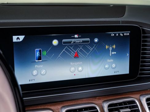 Used 2026 Mercedes-Benz Maybach GLS 600 4MATIC image 30