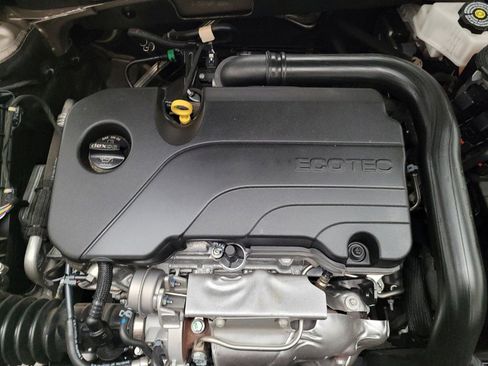 Used 2024 Chevrolet Malibu LT FWD image 30