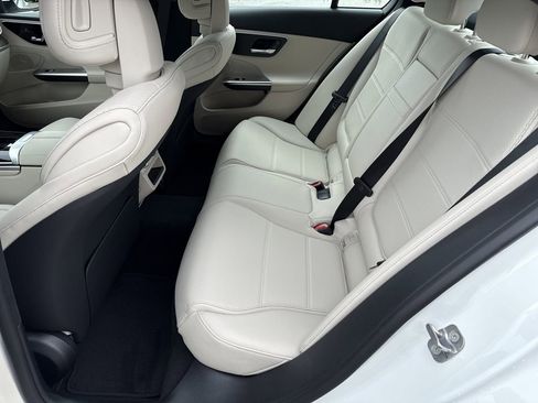 New 2025 Mercedes-Benz C 300 4MATIC Sedan image 7