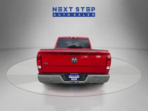 Used 2021 RAM 1500 Classic SLT image 7