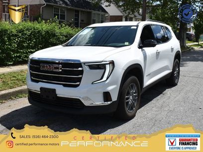 Used 2025 GMC Acadia Elevation
