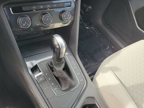 Used 2021 Volkswagen Tiguan S FWD image 18