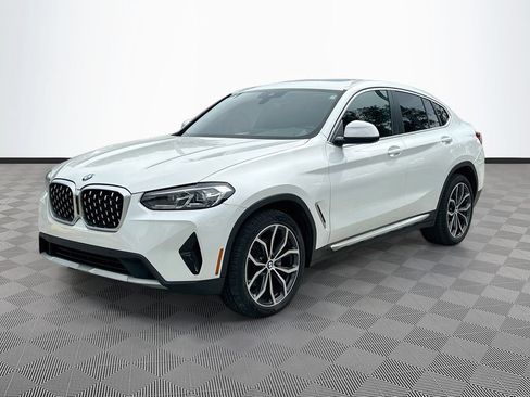 Used 2023 BMW X4 xDrive30i w/ Convenience Package AWD/4WD image 3