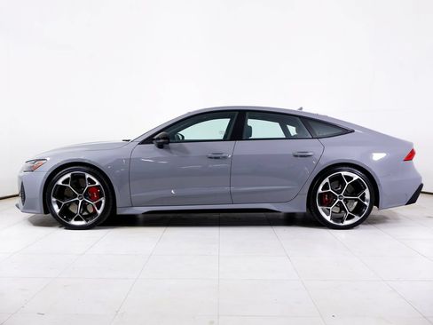 Used 2024 Audi RS 7 Performance w/ Black Optic Package AWD/4WD image 2