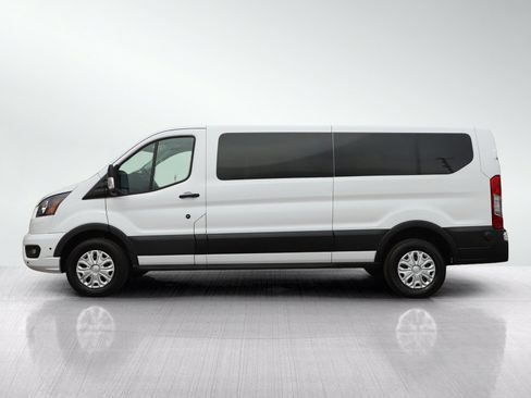 Used 2024 Ford Transit 350 XLT RWD image 2