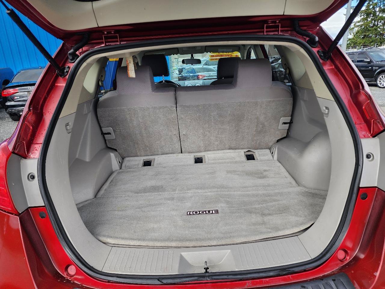 Used 2011 Nissan Rogue SV AWD/4WD image 22