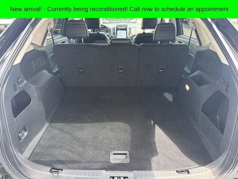 Used 2024 Ford Edge SEL AWD/4WD image 3