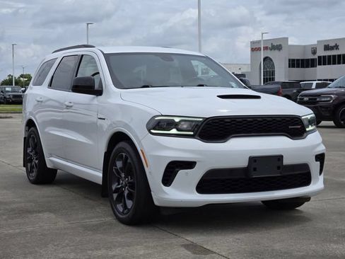 Used 2023 Dodge Durango R/T w/ Blacktop Package RWD image 1