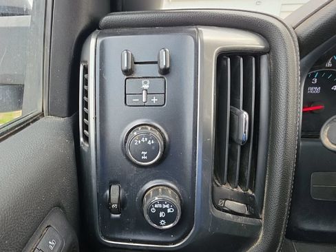 Used 2018 Chevrolet Silverado 2500 LTZ w/ LTZ Plus Package AWD/4WD image 6