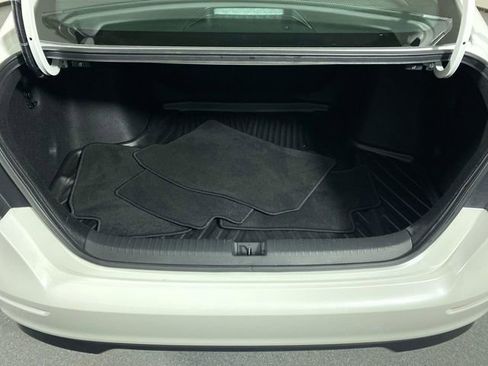 Certified 2024 Honda Accord EX image 34