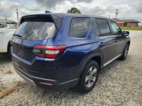 Used 2023 Honda Pilot EX-L image 4