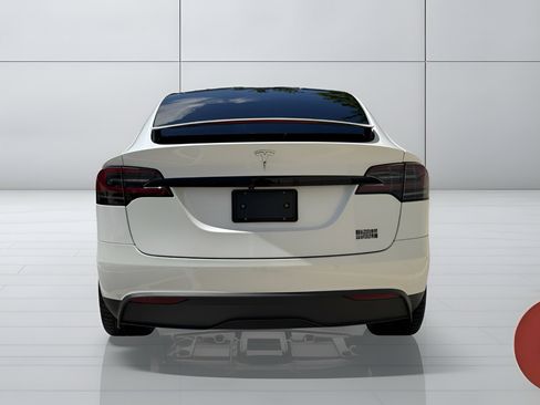 Used 2022 Tesla Model X Plaid AWD/4WD image 8