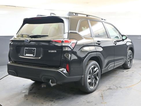 New 2026 Subaru Forester Touring AWD/4WD image 5