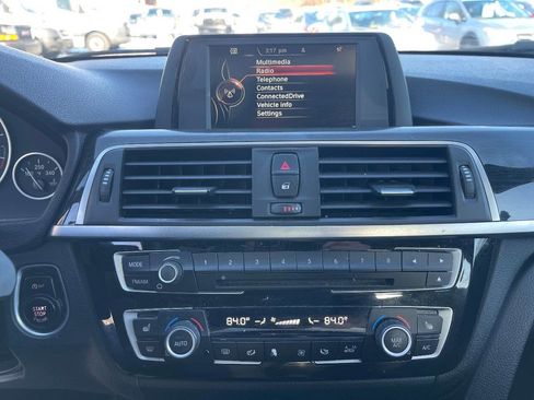 Used 2017 BMW 330i xDrive Sedan image 19