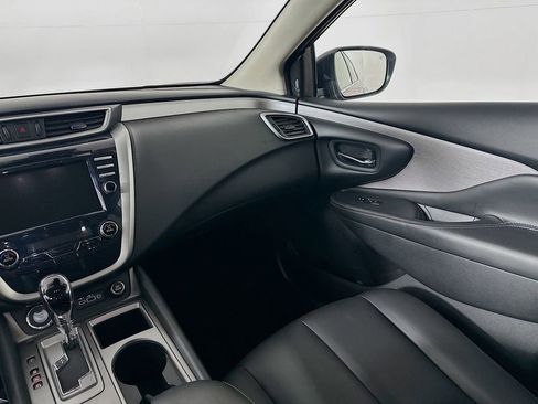 Used 2022 Nissan Murano SV image 31