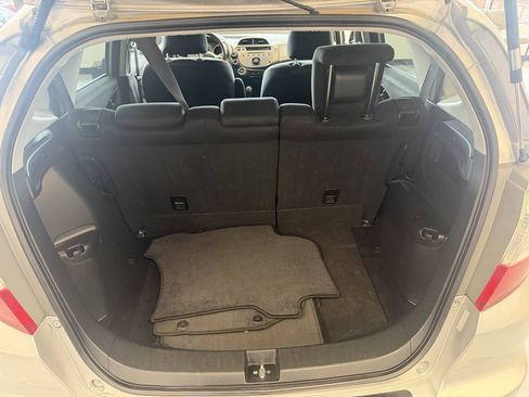 Used 2011 Honda Fit Sport image 28