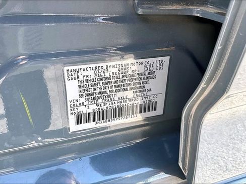 Certified 2025 Nissan Sentra SR w/ Midnight Edition FWD image 16