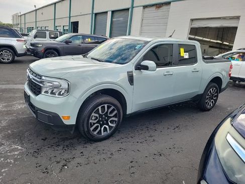 Used 2023 Ford Maverick Lariat FWD image 3