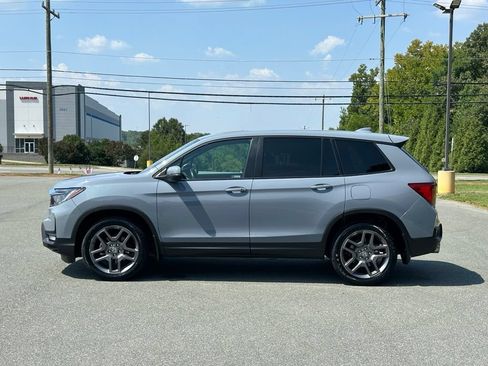Used 2022 Honda Passport EX-L image 2