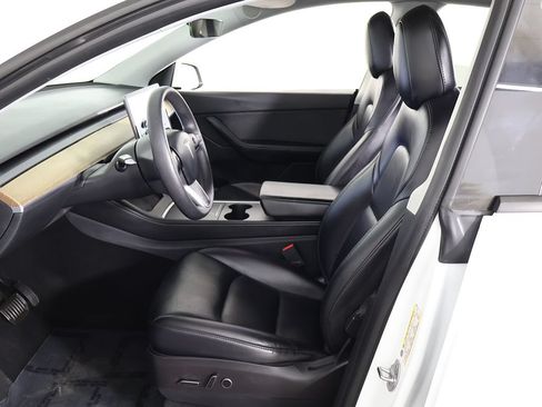 Used 2021 Tesla Model Y Long Range AWD/4WD image 30
