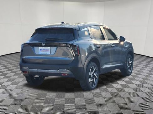 New 2026 Nissan Kicks SV image 4