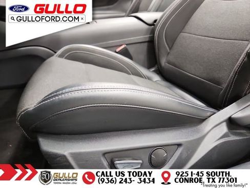 Used 2024 Ford Mustang Convertible image 18