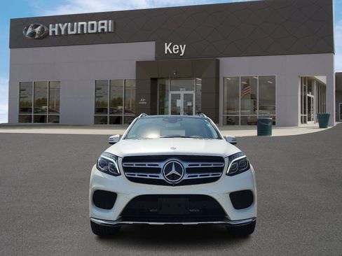 Used 2017 Mercedes-Benz GLS 550 4MATIC image 8