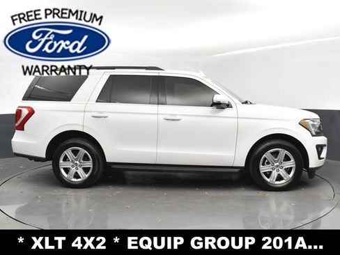 Used 2020 Ford Expedition XLT image 30
