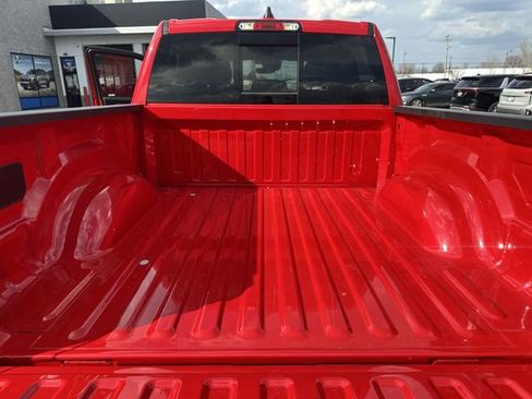 Used 2025 RAM 1500 Big Horn AWD/4WD image 21
