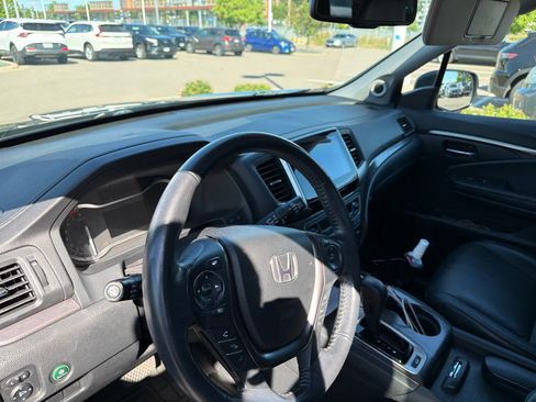 Used 2017 Honda Pilot EX-L image 9