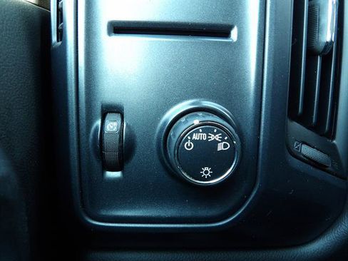 Used 2015 GMC Sierra 1500 2WD Regular Cab image 17