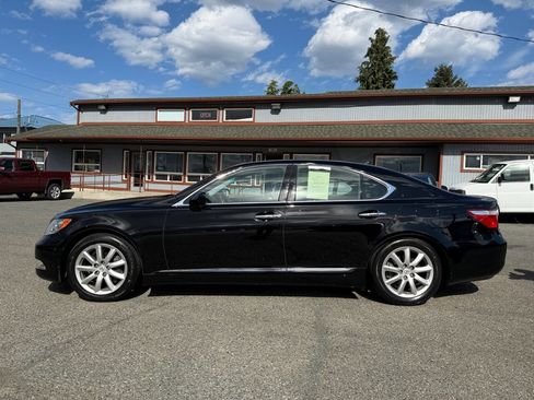 Used 2008 Lexus LS 460 RWD image 27
