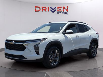 Used 2025 Chevrolet Trax LT w/ LT Convenience Package