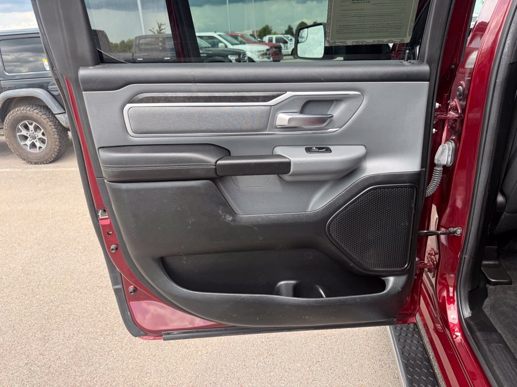 Used 2021 RAM 1500 Big Horn AWD/4WD image 11