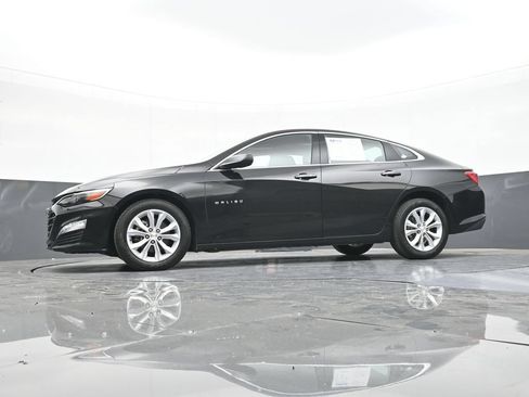Used 2025 Chevrolet Malibu LT FWD image 47