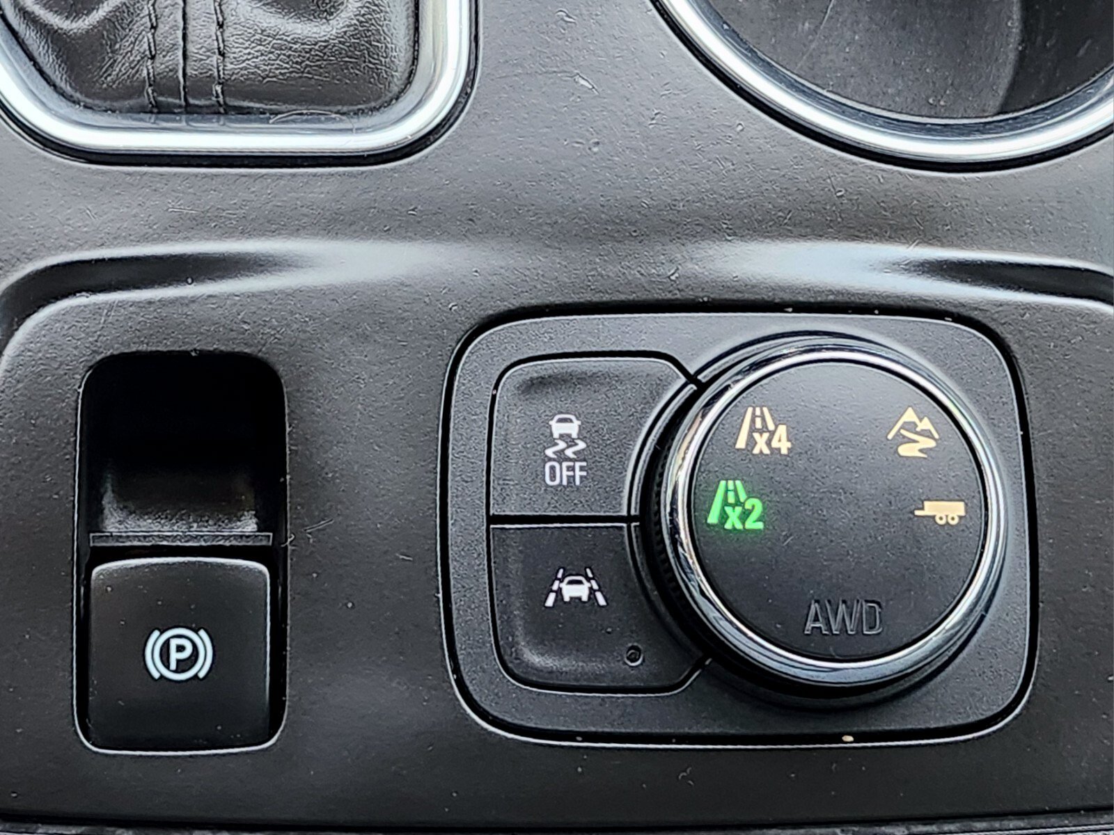 Used 2019 Chevrolet Traverse Premier w/ LPO, Floor Liner Package AWD/4WD image 23