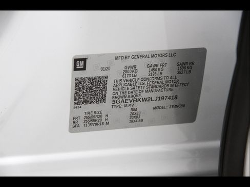 Used 2020 Buick Enclave Premium w/ Sun and Sites Package AWD/4WD image 25