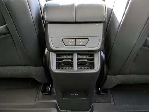 New 2026 GMC Terrain Denali w/ LPO, Black Badging Package image 34